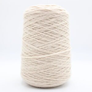 Tufting siūlai 100% Naujosios Zelandijos vilna Šviesi smėlio 500 g